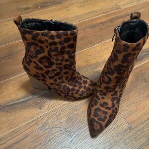 Beast Fashion Boots Womens 6 Calf Booties Brown Pointed Toe Block Heels Leopard.